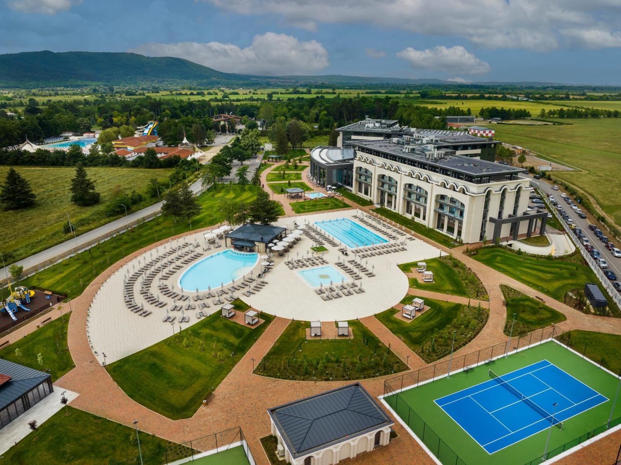 Kings' Valley Medical & Spa Hotel Kazanlak Kültér fotó